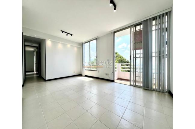 Apartamentos, Venta en Meléndez