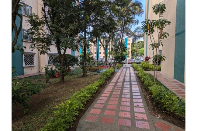 Apartamentos, Venta, Cañaverales - $165.000.000