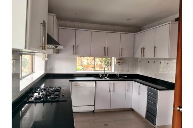 Casas, Alquiler, Bogotá - $7.500.000