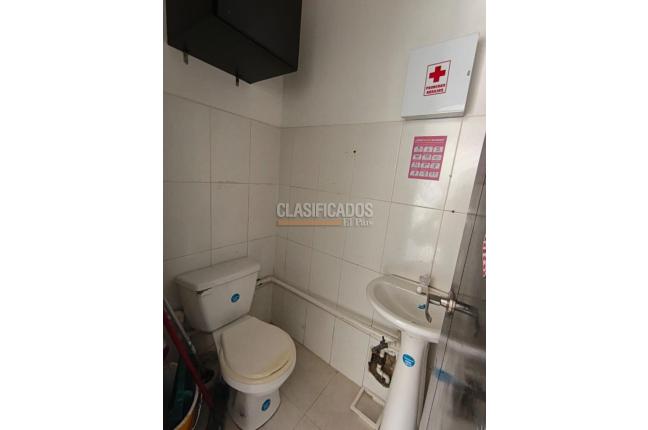 Locales y Bodegas, Alquiler, Barranquilla - $1.300.000