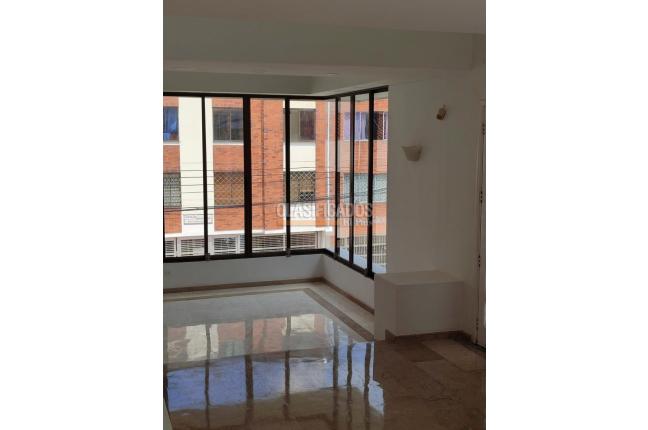 Casas, Alquiler, Miraflores - $8.000.000