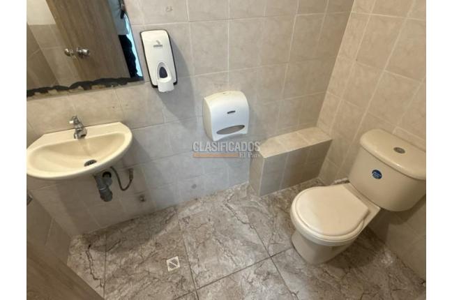 Locales y Bodegas, Alquiler, Versalles - $12.000.000