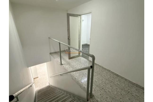 Locales y Bodegas, Alquiler, Versalles - $12.000.000