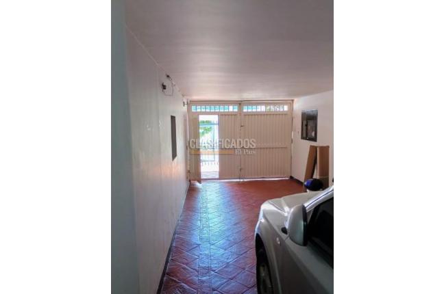 Casas, Venta, Bogotá - $900.000.000