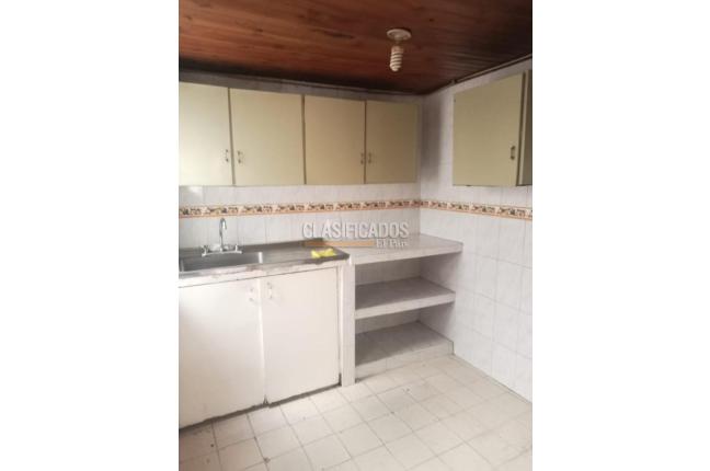 Casas, Alquiler, Bogotá - $2.420.000