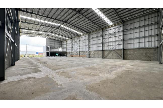 Locales y Bodegas, Alquiler, Acopi - $37.500.000