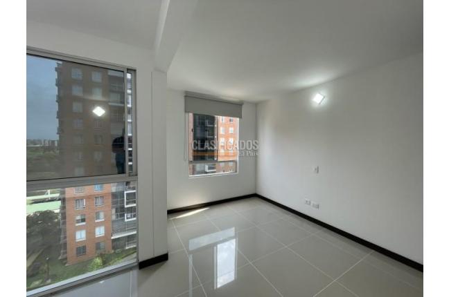 Apartamentos, Venta en Valle del Lili