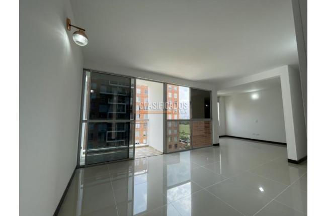 Apartamentos, Venta en Valle del Lili