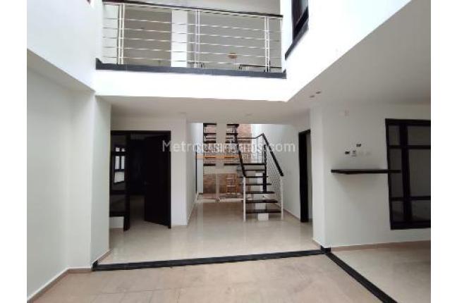 Casas, Venta, La Carolina - $750.000.000