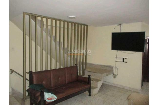 Casas, Venta, Meléndez - $800.000.000