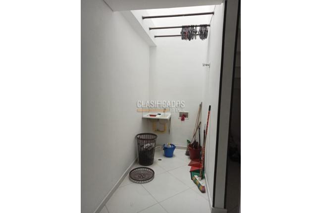 Casas, Alquiler, Bogotá - $2.400.000