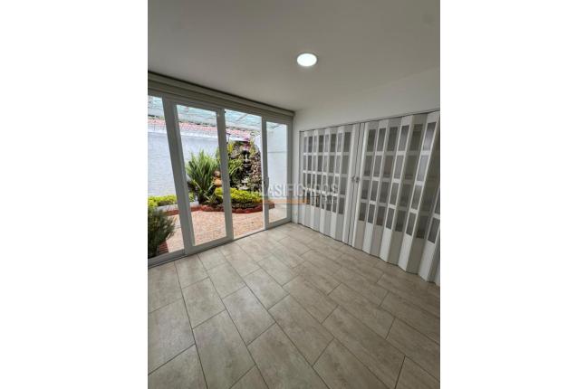 Casas, Venta, Bogotá - $820.000.000