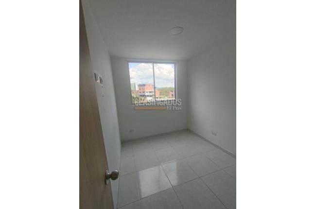 Apartamentos, Alquiler, Giron - $750.000
