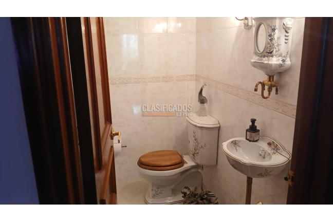 Apartamentos, Alquiler, Cristales - $15.000.000