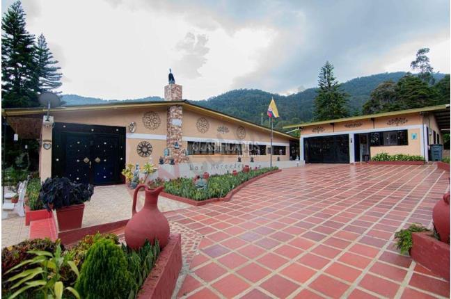 Casas, Venta, Yumbo - $3.500.000.000
