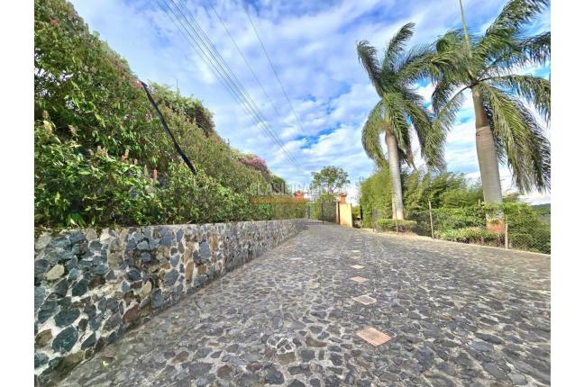 Casas, Venta, Yumbo - $2.700.000.000