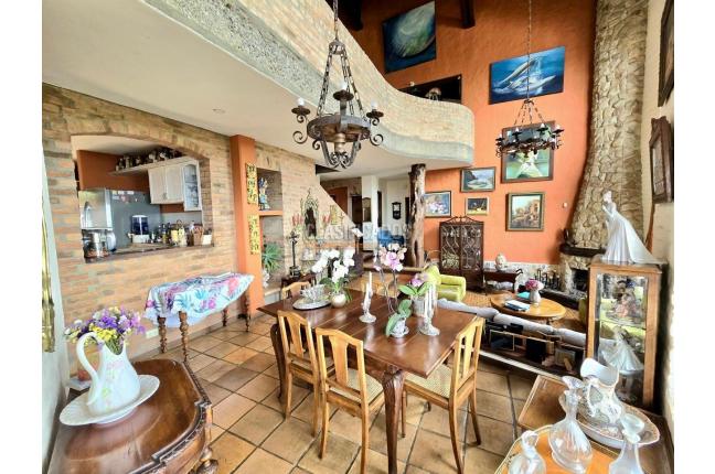 Casas, Venta, Yumbo - $2.700.000.000