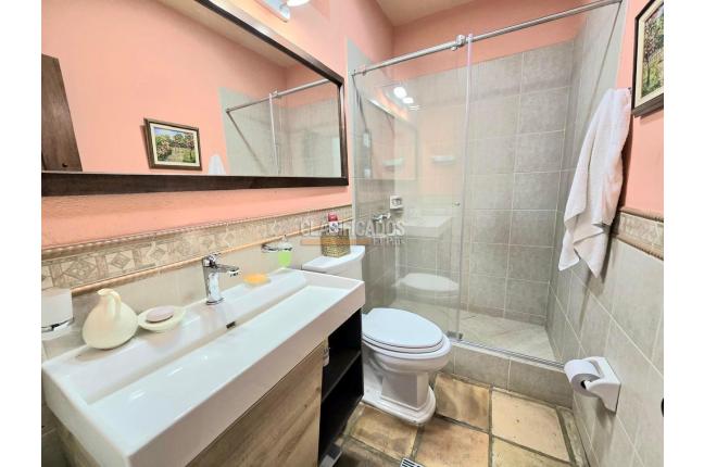 Casas, Venta, Yumbo - $2.700.000.000