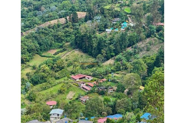 Fincas y Casas Campestres, Venta en Yumbo