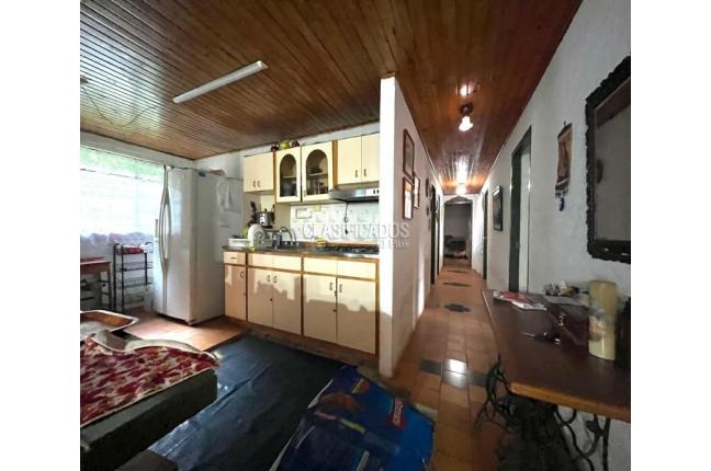 Fincas y Casas Campestres, Venta, Yumbo - $1.700.000.000