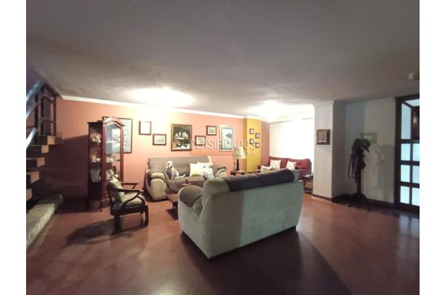 Casas, Venta, Ciudad Jardín - $2.200.000.000