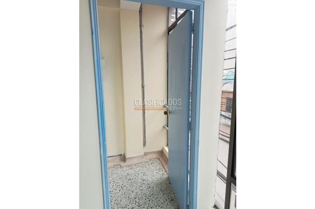 Locales y Bodegas, Alquiler, Bogotá - $2.500.000