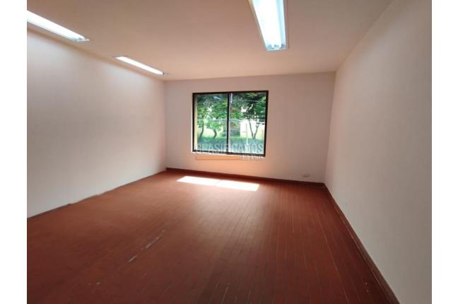 Edificios, Alquiler, Cuarto de Legua - $20.000.000