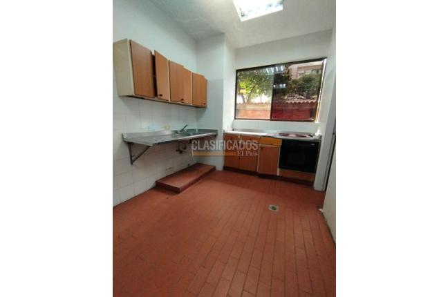 Edificios, Alquiler, Cuarto de Legua - $20.000.000