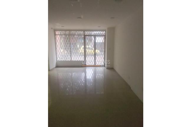 Locales y Bodegas, Alquiler, San Vicente - $2.900.000