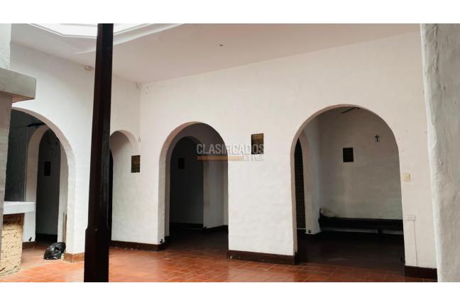 Edificios, Venta, San Antonio - $1.600.000.000