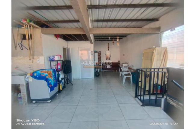 Casas, Venta, Las Delicias - $500.000.000
