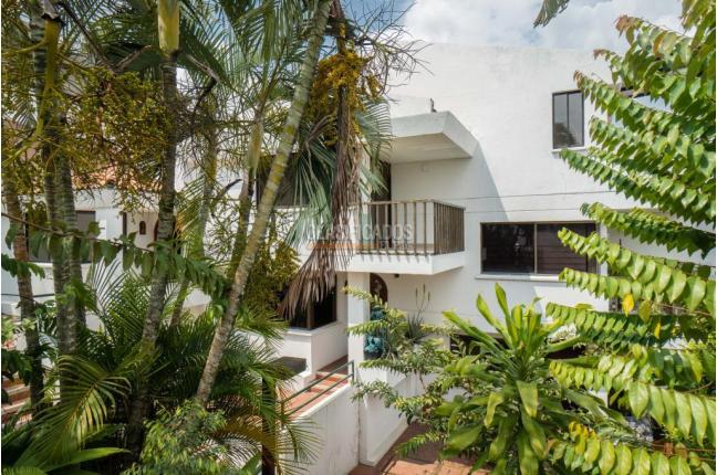 Casas, Venta, Bellavista - $690.000.000