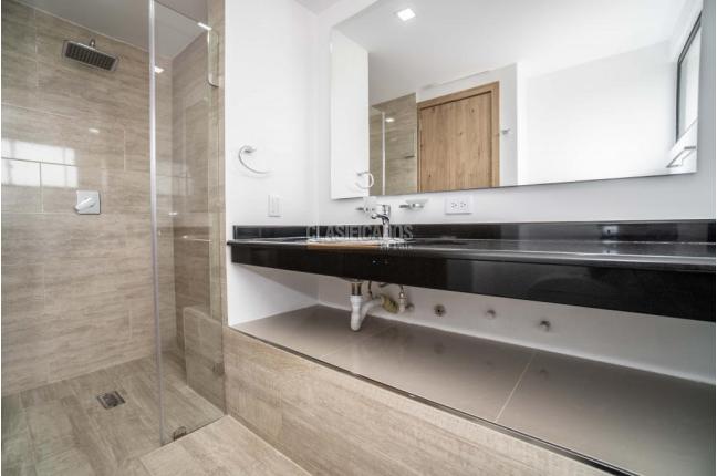 Casas, Venta, Bellavista - $690.000.000