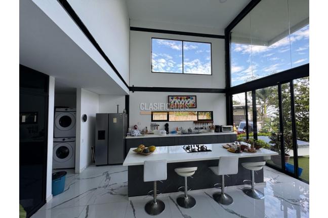 Casas, Venta, Yumbo - $1.700.000.000