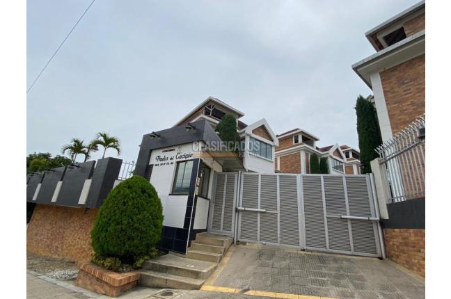 Casas, Alquiler en Bucaramanga