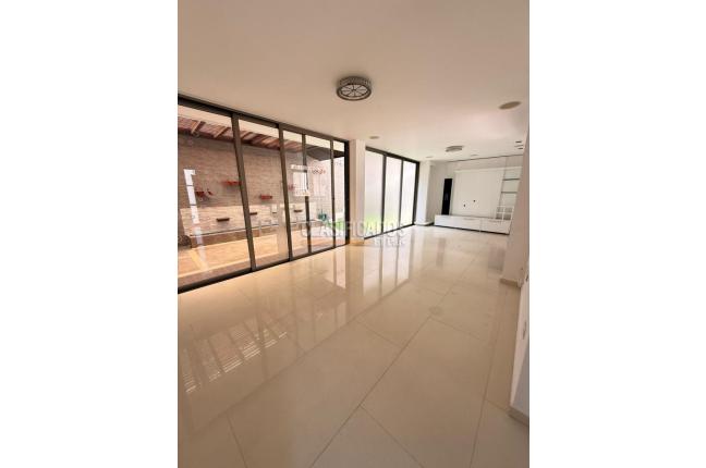 Casas, Alquiler en Bucaramanga