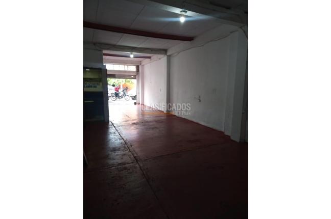 Locales y Bodegas, Alquiler, Porvenir - $1.800.000