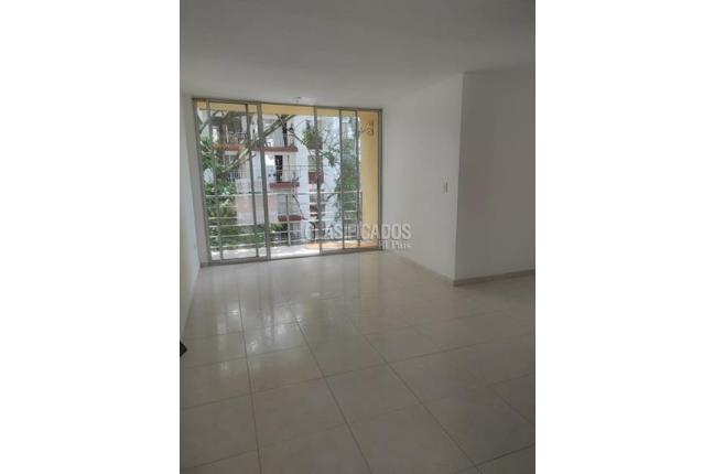 Apartamentos, Venta en El Refugio