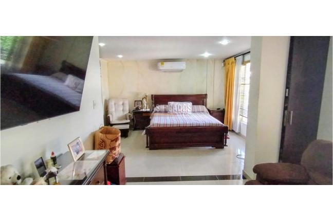 Casas, Venta, La Merced - $880.000.000