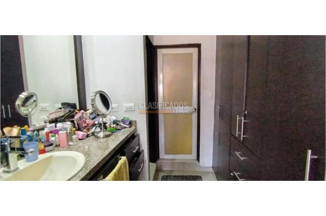 Casas, Venta, La Merced - $880.000.000