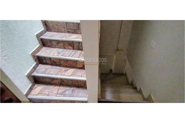 Casas, Venta, La Merced - $880.000.000