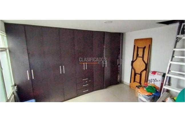 Casas, Venta, La Merced - $880.000.000