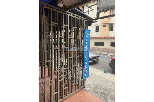 Edificios, Venta, Primero de Mayo - $1.300.000.000