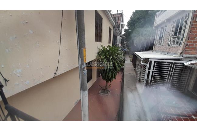 Casas, Venta, La Rivera - $220.000.000