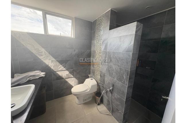 Apartamentos, Venta, Versalles - $965.000.000