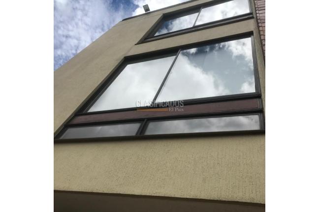 Casas, Venta, Bogotá - $950.000.000