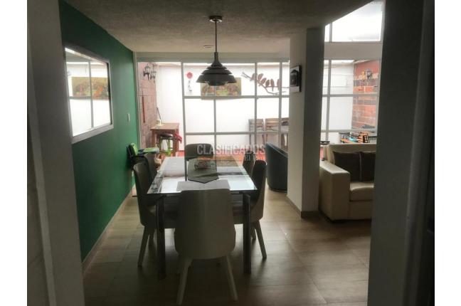 Casas, Venta, Bogotá - $950.000.000