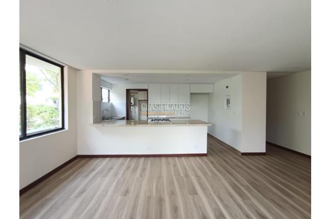 Apartamentos, Venta, Multicentro - $600.000.000