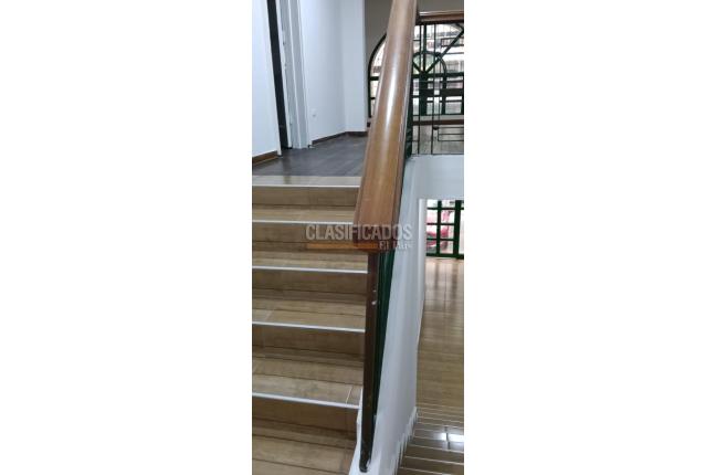 Oficinas y Consultorios, Alquiler, Versalles - $3.500.000