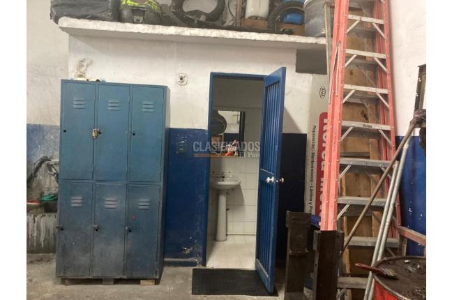 Edificios, Venta, El Piloto - $800.000.000